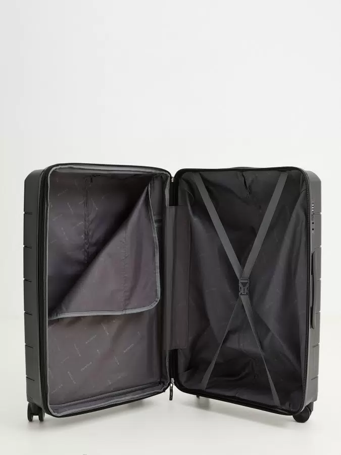 Чемодан Mironpan M Черный