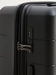 Чемодан Mironpan M Черный